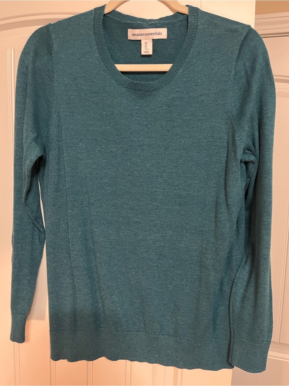 Amazon Essentials Women's Teal Scoopneck Crew Sweater